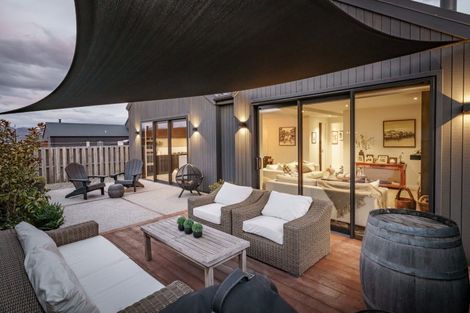 Photo of property in 64 Obelisk Street, Wanaka, 9305