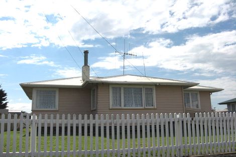 Photo of property in 452 Heads Road, Castlecliff, Whanganui, 4501