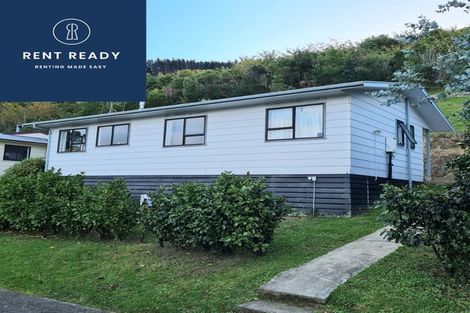 Photo of property in 9 Westra View, Tawa, Wellington, 5028