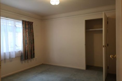 Photo of property in 2 Te Hoe Grove, Pinehill, Auckland, 0632