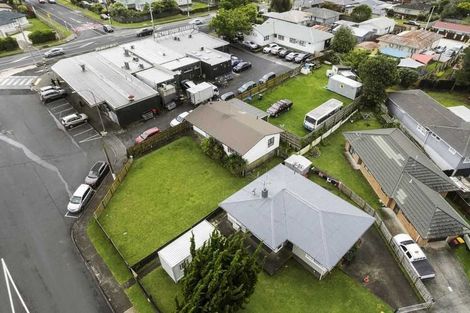 Photo of property in 2 Kirton Crescent, Manurewa, Auckland, 2102