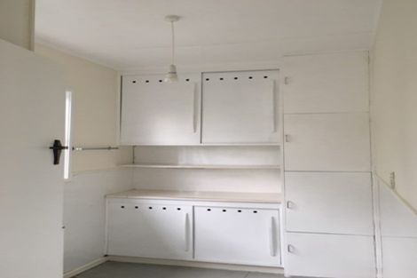 Photo of property in 23 Carlisle Road, Torbay, Auckland, 0630