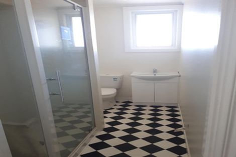 Photo of property in 1/165 Hinemoa Street, Birkenhead, Auckland, 0626