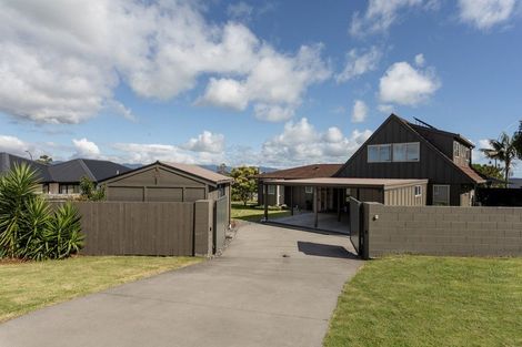 Photo of property in 306 Omokoroa Road, Omokoroa, 3114