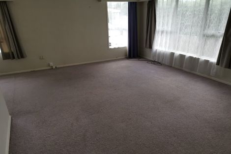Photo of property in 28 Glynnbrooke Street, Te Atatu South, Auckland, 0610