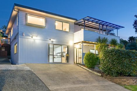Photo of property in 53 Ferry Road, Arkles Bay, Whangaparaoa, 0932