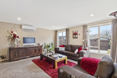 Photo of property in 1 Aylesbury Court, Rototuna North, Hamilton, 3210