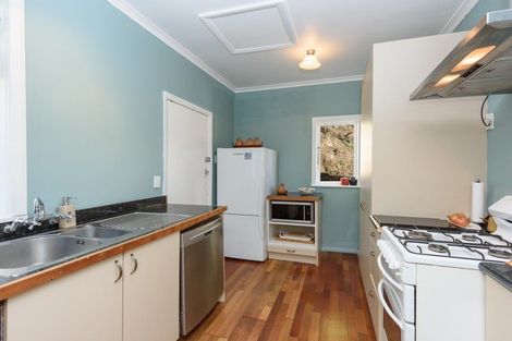 Photo of property in 5 Lonsdale Crescent, Rongotai, Wellington, 6022