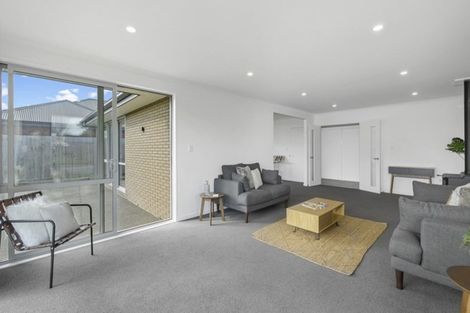 Photo of property in 15 Walter Place, Kirwee, Darfield, 7571