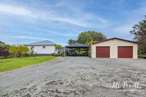 Photo of property in 37 Pahi Road, Paparoa, 0571