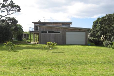 Photo of property in 5 Te Whangai Head Road, Pataua North, Parua Bay, 0175