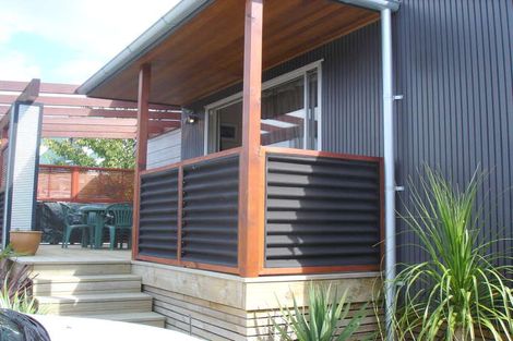 Photo of property in 1/9 Scarlock Avenue, Browns Bay, Auckland, 0630