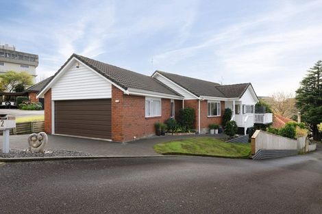 Photo of property in 2 Dunsford Mews, Hamilton Central, Hamilton, 3204
