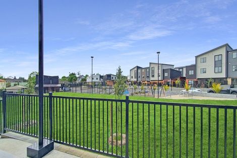 Photo of property in 6/60 Selo Street, Glen Eden, Auckland, 0602