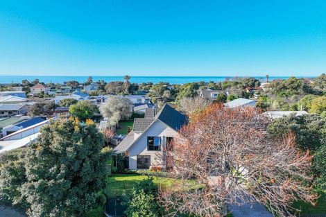 Photo of property in 17 Cedar Road, Te Awanga, 4102