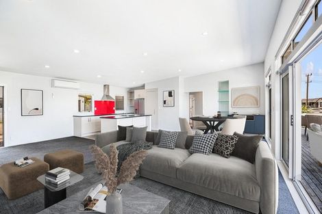 Photo of property in 66 Maire Road, Orewa, 0931