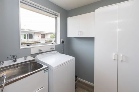 Photo of property in 5 Royal Park Drive, Parklands, Christchurch, 8083