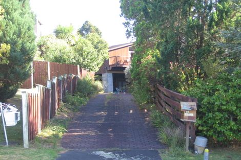 Photo of property in 15 Raymond Terrace, Northcote, Auckland, 0627