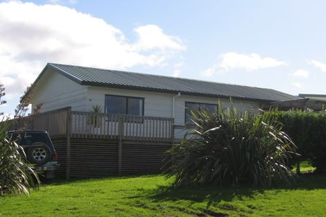 Photo of property in 21 Cullen Street, Mangawhai Heads, Mangawhai, 0505