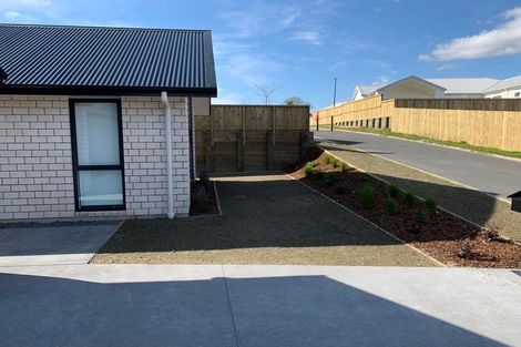 Photo of property in 11 Tarata Place, Owhata, Rotorua, 3010