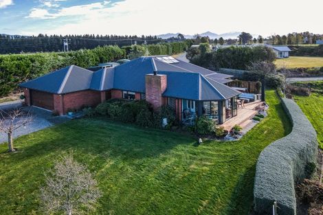 Photo of property in 38 Downs Road, Geraldine, 7991