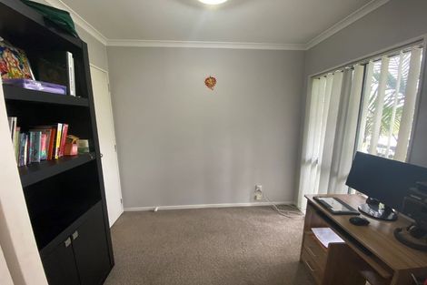 Photo of property in 37 Foxlaw Street, Randwick Park, Auckland, 2105