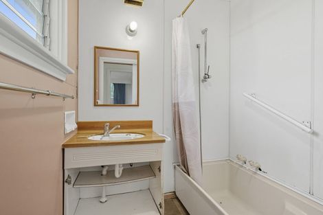 Photo of property in 78 Moana Crescent, Musselburgh, Dunedin, 9013