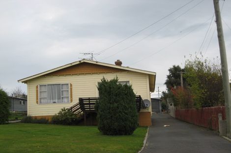 Photo of property in 11 Cossens Street, Balclutha, 9230