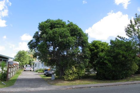 Photo of property in 87 Sycamore Drive, Sunnynook, Auckland, 0620