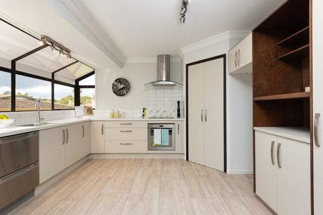 Photo of property in 10 Forrester Drive, Welcome Bay, Tauranga, 3112