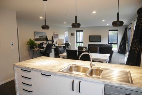 Photo of property in 37 Robert Duncan Road, Belfast, Christchurch, 8051