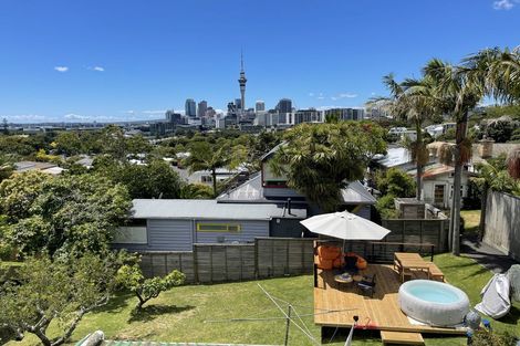 Photo of property in 19 Paget Street, Freemans Bay, Auckland, 1011