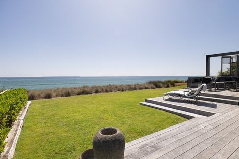 Photo of property in 23 Karewa Parade, Papamoa Beach, Papamoa, 3118