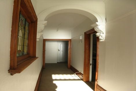 Photo of property in 194 Oriental Parade, Oriental Bay, Wellington, 6011