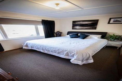 Photo of property in 15 Palmerston Road, Havelock North, 4130