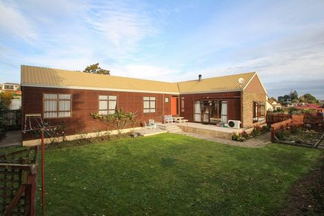 Photo of property in 33 Leven Street, South Hill, Oamaru, 9400