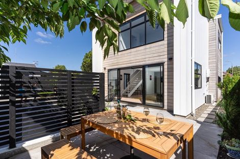 Photo of property in 164b Park Road, West End, Palmerston North, 4410