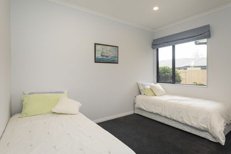 Photo of property in 30 Grand Oaks Drive, Awapuni, Palmerston North, 4412