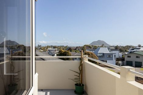 Photo of property in 2/8 Aberdeen Street, Mount Maunganui, 3116