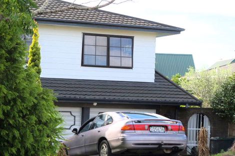 Photo of property in 1/2 Fieldstone Court, Northpark, Auckland, 2013