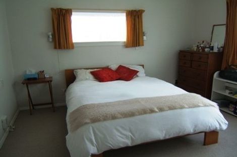 Photo of property in 27 Montague Street, Alicetown, Lower Hutt, 5010