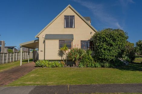Photo of property in 136a Pauanui Boulevard, Pauanui, Hikuai, 3579