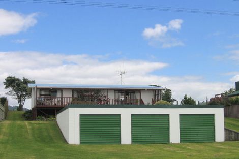 Photo of property in 146 Seaforth Road, Waihi Beach, 3611