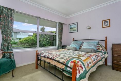 Photo of property in 5 Woodstock Crescent, Leamington, Cambridge, 3432