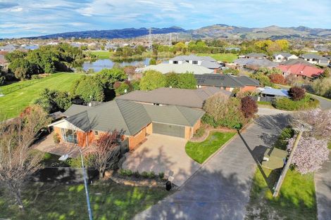 Photo of property in 1 Edgewater Lane, Halswell, Christchurch, 8025