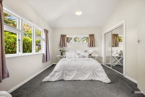 Photo of property in 9 Fairfield Avenue, Fairfield, Lower Hutt, 5011