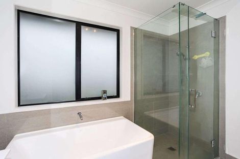 Photo of property in 59 Lough Bourne Drive, Pukekohe, 2120