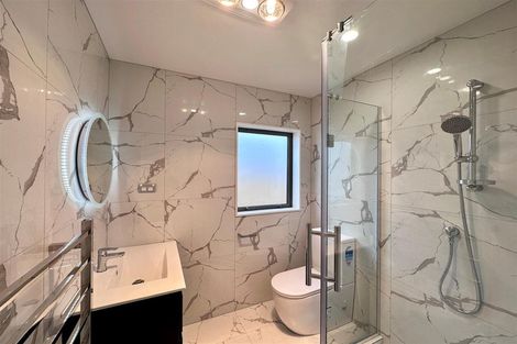 Photo of property in 8 Heihei Street, Papakura, 2110