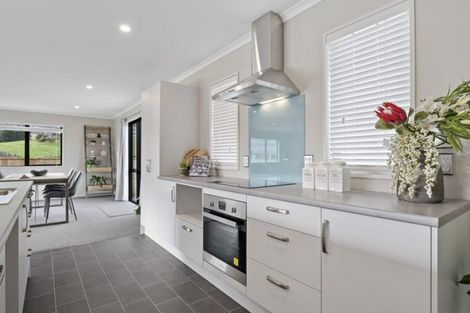 Photo of property in 8 Shepherd Road, Jacks Point, Queenstown, 9371