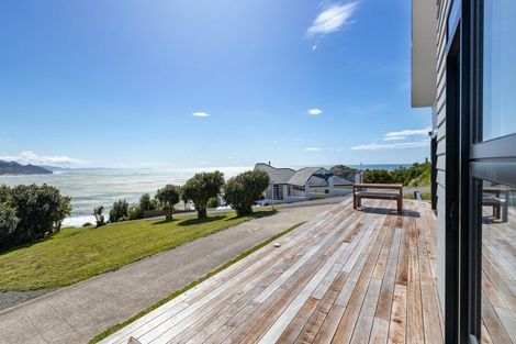 Photo of property in 36a Guthrie Crescent, Castlepoint, Tinui, 5889